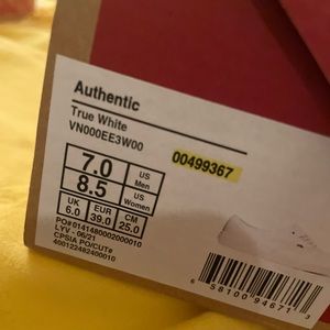 VANS - White Canvas Tennis Shoes